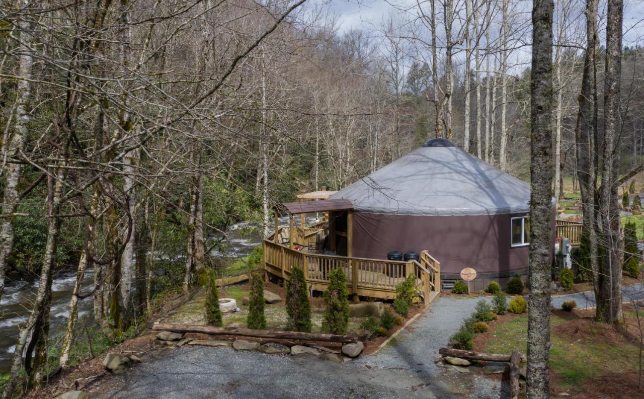 Tranquil Haven Luxy Yurt - Creekside Glamping With Private Hot Tub Villa Topton Exterior photo